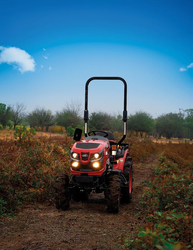 Mahindra OJA 2130 4WD